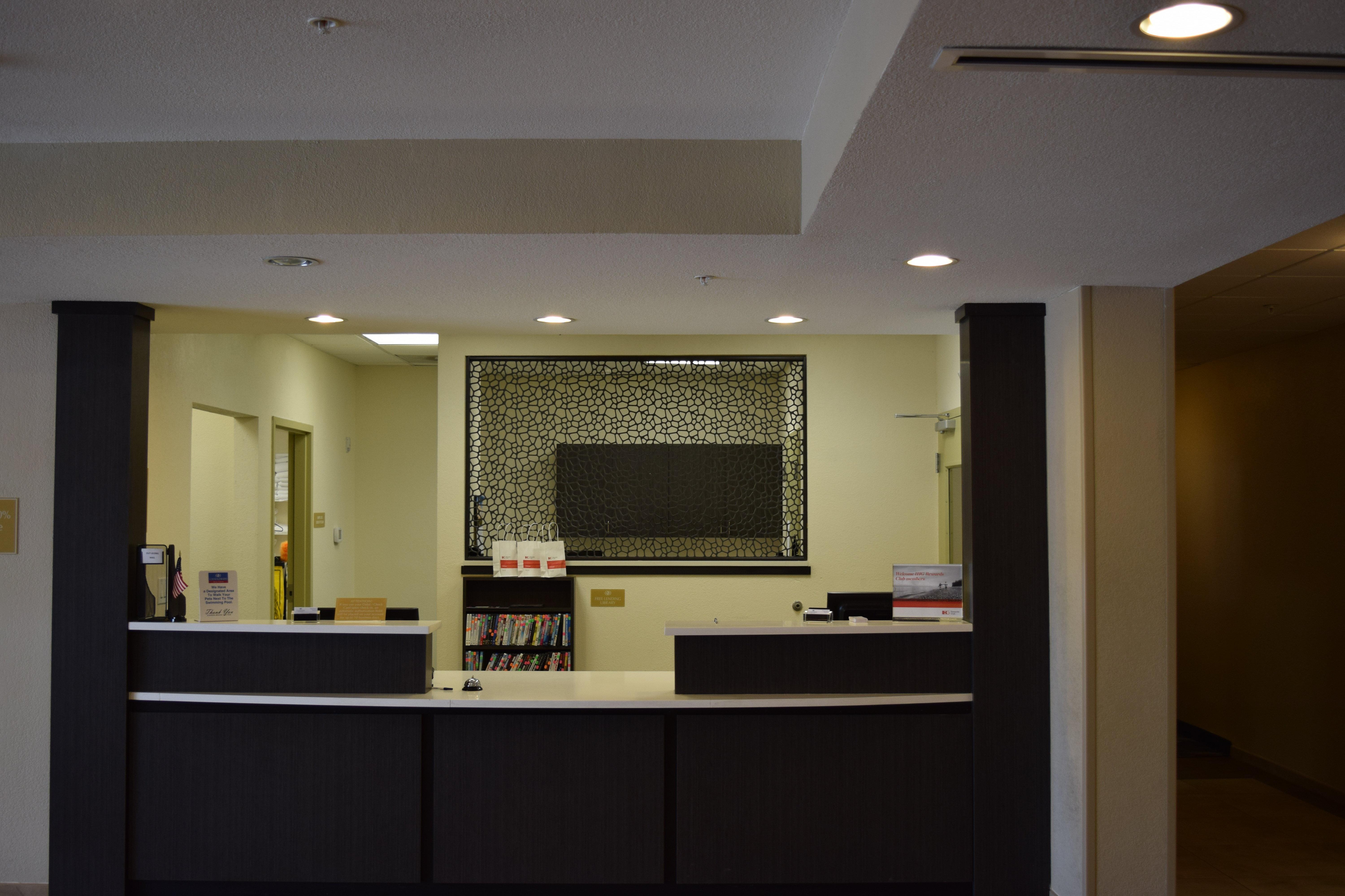 Candlewood By Ihg