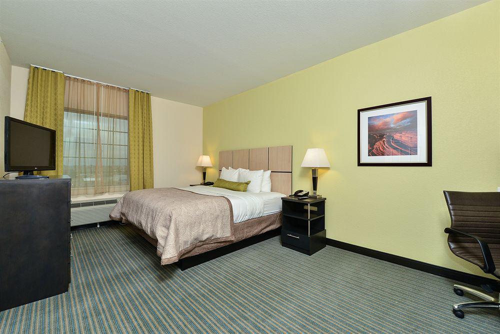 Candlewood By Ihg Hotel Monahans