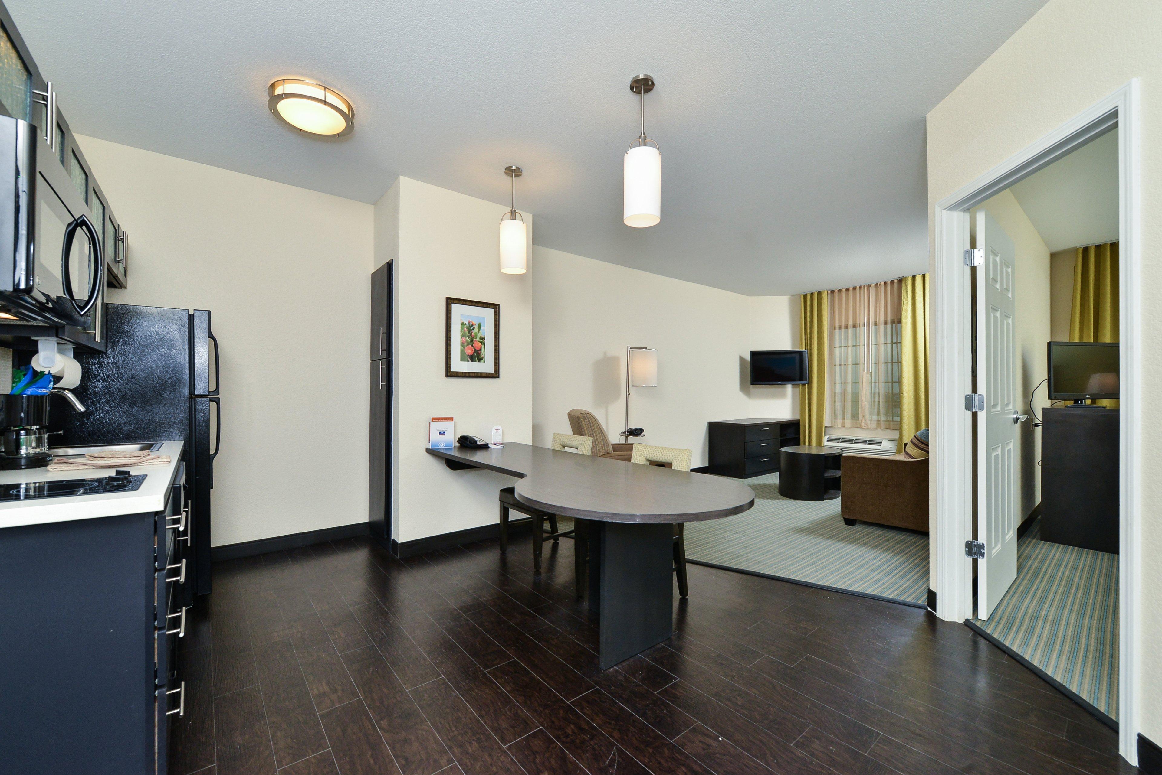 Candlewood By Ihg 3*