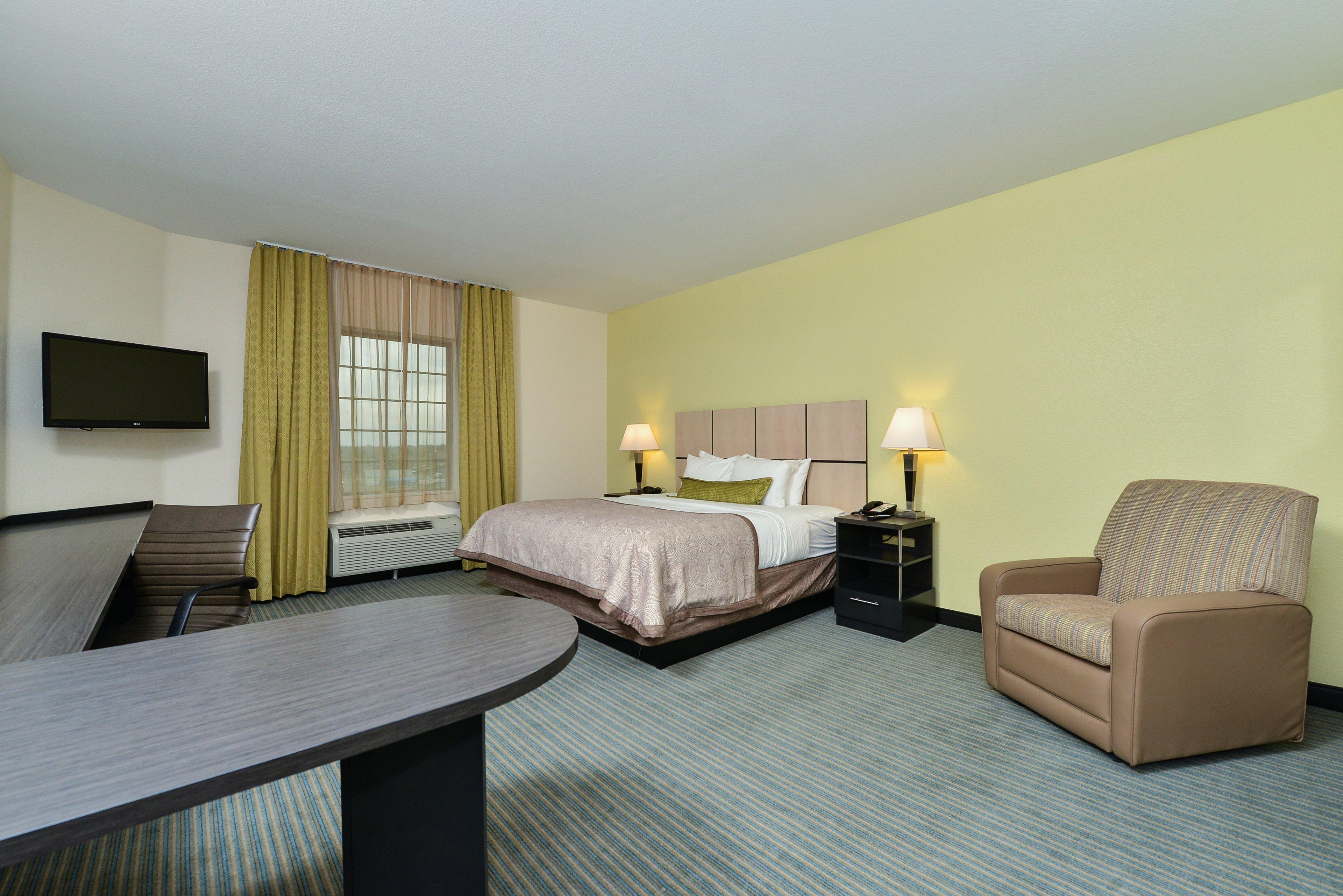 Hotel Candlewood By Ihg 3*